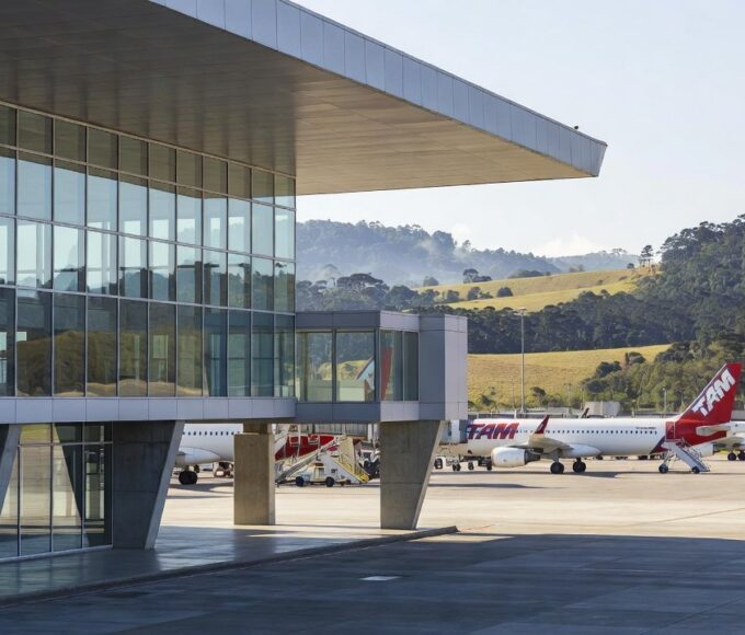 Aeroporto Afonso Pena Curitiba Paraná CWB São José dos Pinhais — Foto: Geraldo Bubniak/AEN