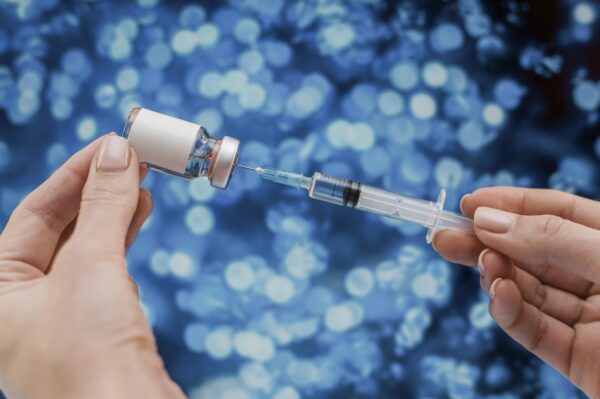 Medicamento para distrofia muscular de Duchenne aprovado pela Anvisa. — Foto: Reprodução