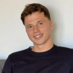 Freddie Woodward disse que assistia a pornografia online várias vezes ao dia — Foto: BBC